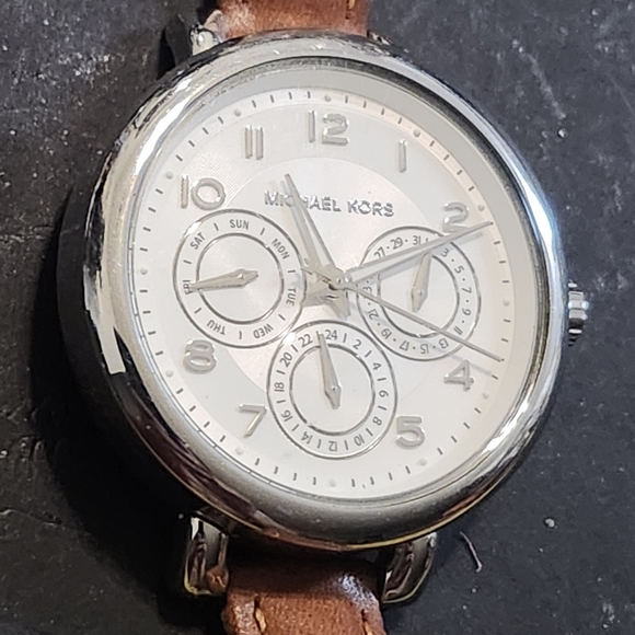 Michael kors women's watch MK-2613 - Picture 1 of 7